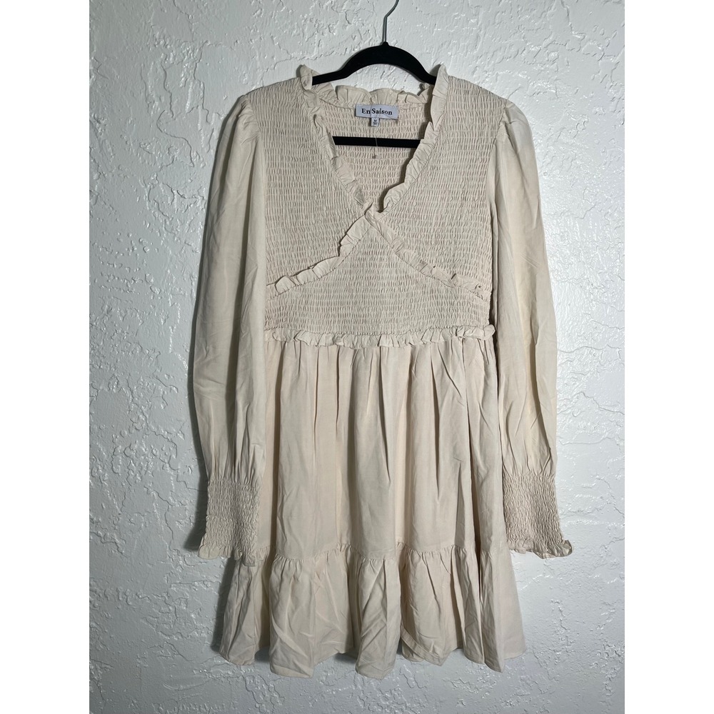 En Saison Size‎ M Cream Linen Blend Smocked Ruffle Long Sleeve Mini Dress